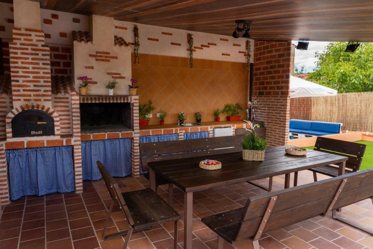 La Casa De La Abuela Mari Vila Trescasas Exterior foto